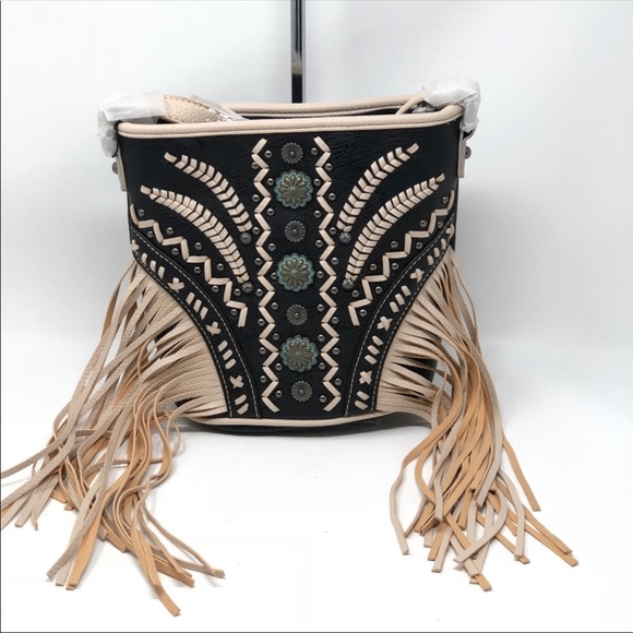 Montana West Fringe Concho Bucket Shape Crossbody - Picture 2 of 7